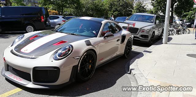 Porsche 911 GT2 spotted in Geneve, Switzerland