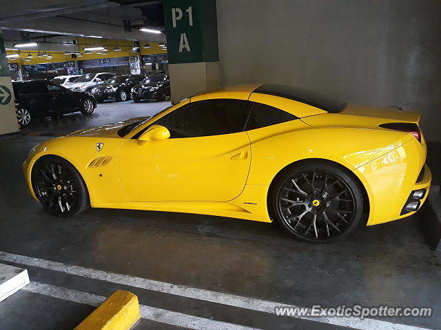 Ferrari California spotted in Jakarta, Indonesia