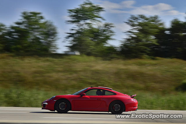 Porsche 911 spotted in Toronto, Canada