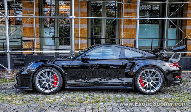 Porsche 911 GT3 spotted in Manhattan, New York