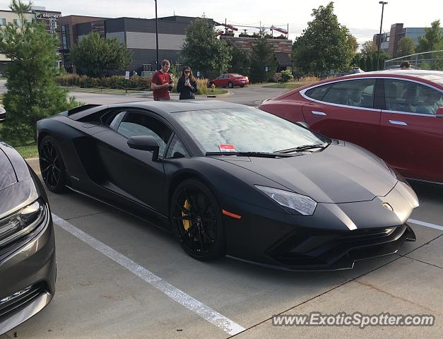 Lamborghini Aventador spotted in Des Moines, Iowa