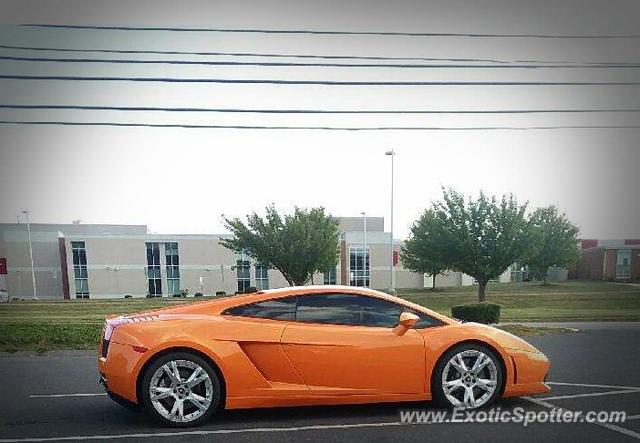 Lamborghini Gallardo spotted in Bellefonte, Pennsylvania