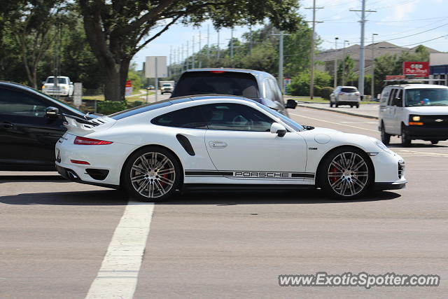 Porsche 911 spotted in Riverview, Florida