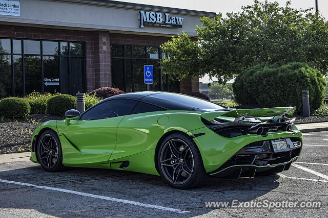 Mclaren 720S spotted in Overland Park, Kansas