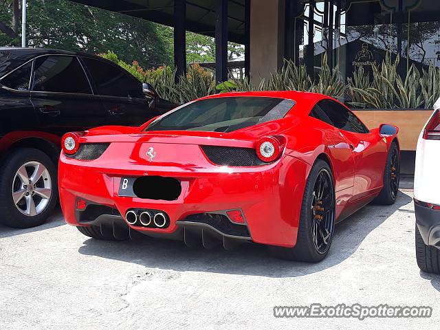 Ferrari 458 Italia spotted in Jakarta, Indonesia