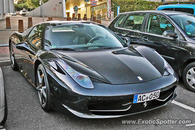 Ferrari 458 Italia spotted in Düsseldorf, Germany