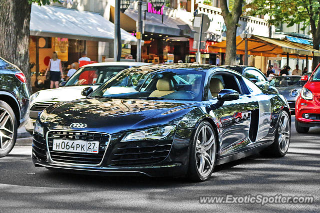 Audi R8 spotted in Düsseldorf, Germany