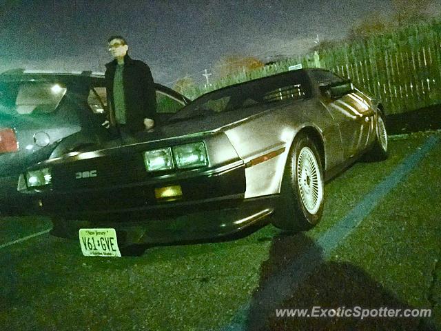DeLorean DMC-12 spotted in Scotch Plains, New Jersey