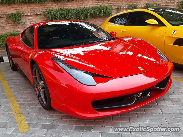 Ferrari 458 Italia spotted in Jakarta, Indonesia