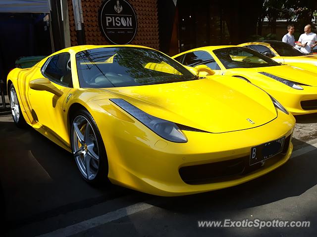 Ferrari 458 Italia spotted in Jakarta, Indonesia