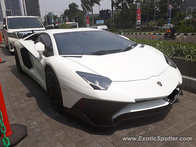 Lamborghini Aventador spotted in Jakarta, Indonesia