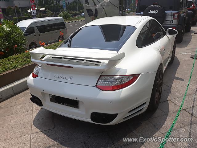 Porsche 911 Turbo spotted in Jakarta, Indonesia