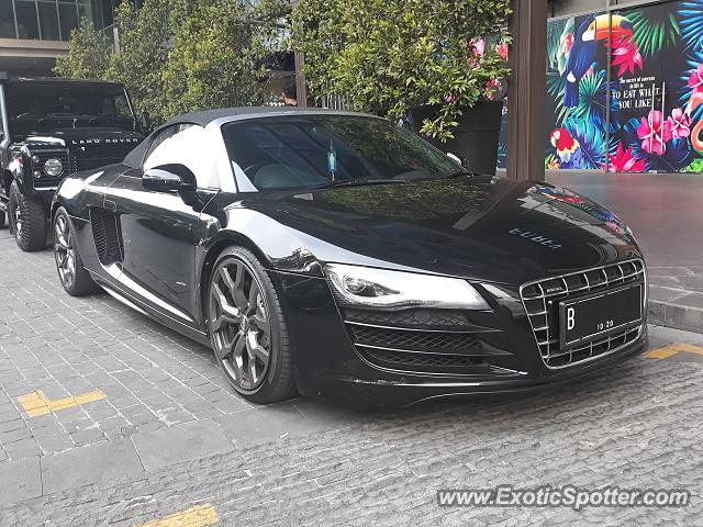 Audi R8 spotted in Jakarta, Indonesia