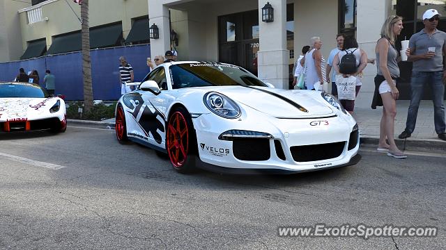 Porsche 911 GT3 spotted in Montreal, Canada