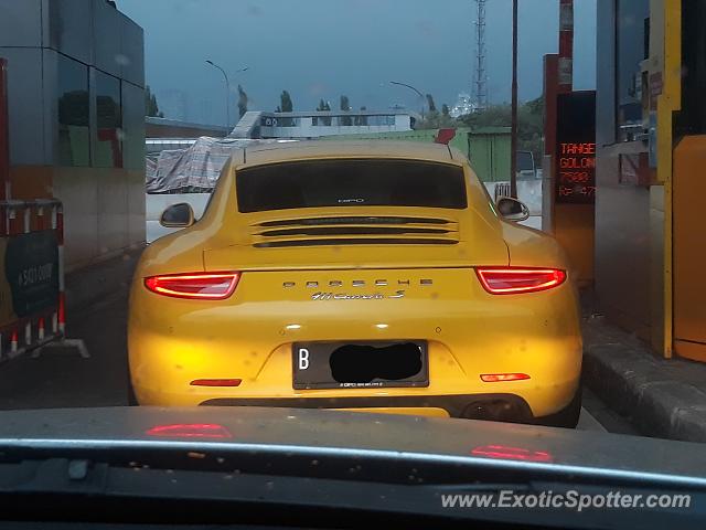 Porsche 911 spotted in Serpong, Indonesia