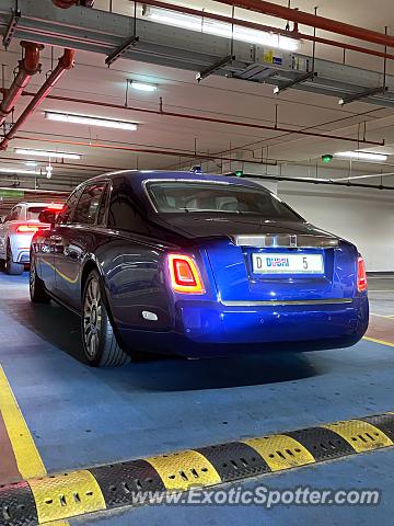 Rolls-Royce Phantom spotted in Dubai, United Arab Emirates