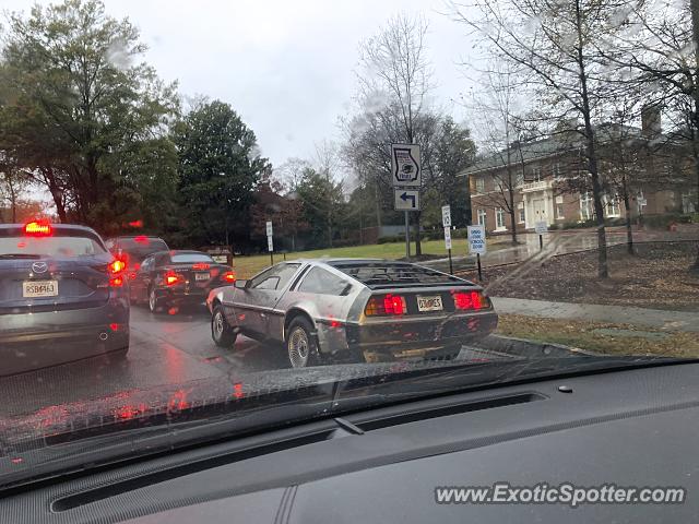 DeLorean DMC-12 spotted in Atlanta, Georgia