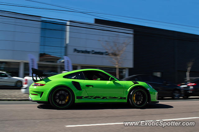 Porsche 911 GT3 spotted in Curitiba, PR, Brazil