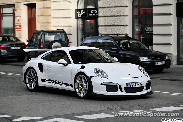 Porsche 911 GT3 spotted in Warsaw, Poland