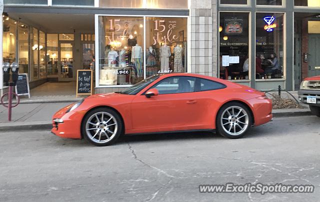 Porsche 911 spotted in Des Moines, Iowa