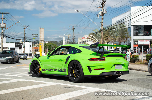 Porsche 911 GT3 spotted in São Paulo, SP, Brazil