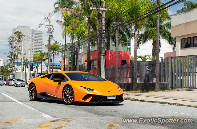 Lamborghini Huracan spotted in São Paulo, SP, Brazil