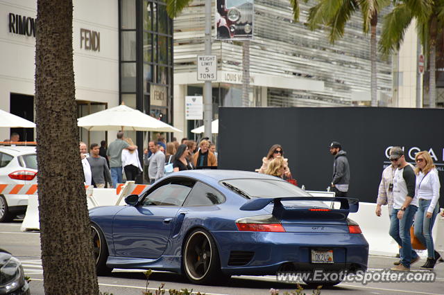 Porsche 911 GT2 spotted in Beverly Hills, California