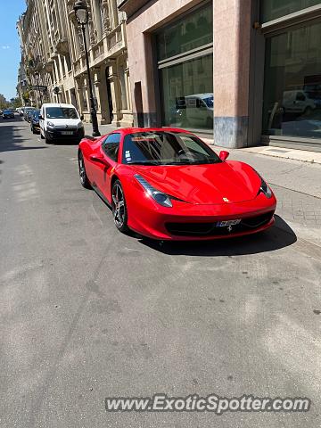 Ferrari 458 Italia spotted in PARIS, France