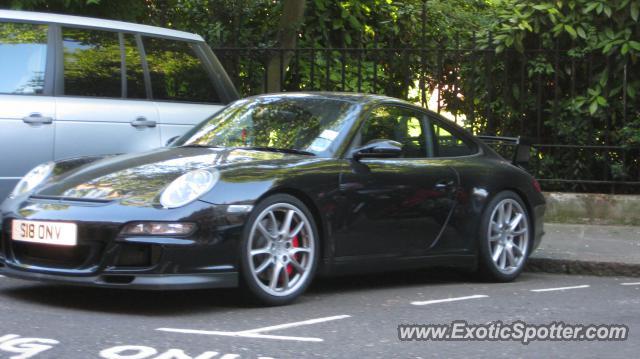 Porsche 911 GT3 spotted in London, United Kingdom