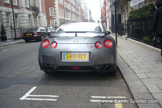 Nissan Skyline spotted in Knightsbridge, United Kingdom