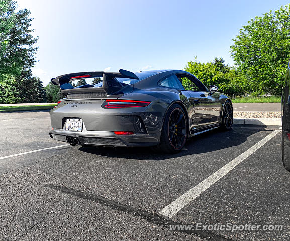 Porsche 911 GT3 spotted in Lake Elmo, Minnesota