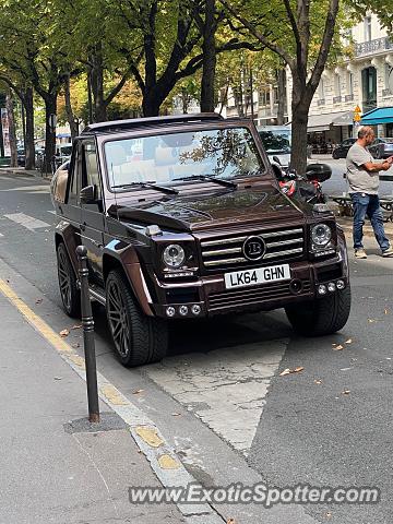 Mercedes 4x4 Squared spotted in PARIS, France