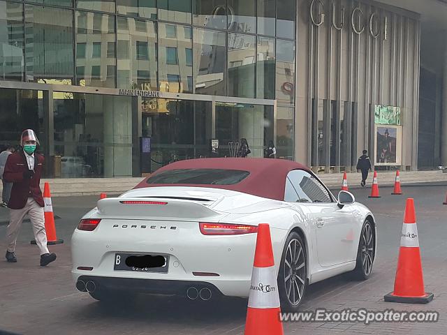 Porsche 911 spotted in Jakarta, Indonesia