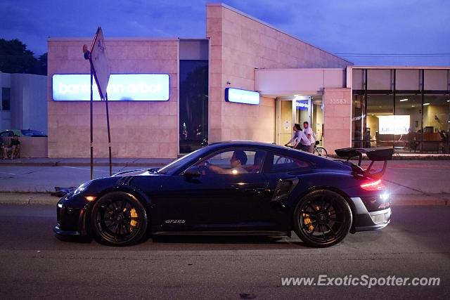 Porsche 911 GT2 spotted in Birmingham, Michigan