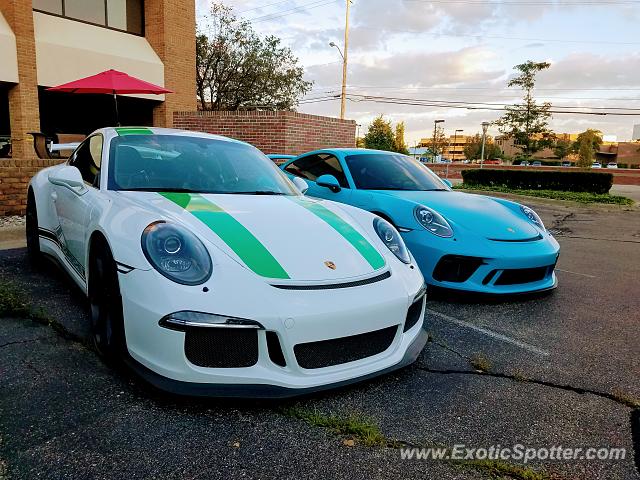 Porsche 911 GT3 spotted in Birmingham, Michigan