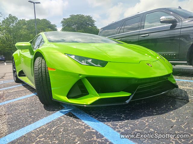 Lamborghini Huracan spotted in Bloomfield Hills, Michigan