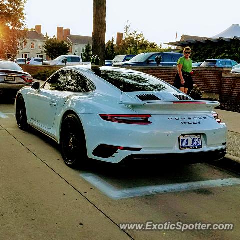 Porsche 911 Turbo spotted in Birmingham, Michigan