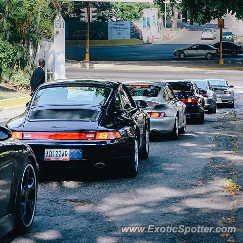 Porsche 911 Turbo spotted in Caracas, Venezuela