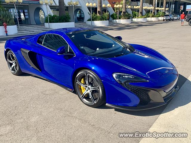 Mclaren 650S spotted in Vilamoura, Portugal