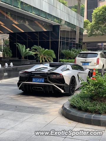 Lamborghini Aventador spotted in Shanghai, China