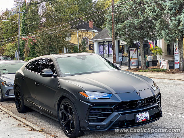 Lamborghini Urus spotted in Atlanta, Georgia