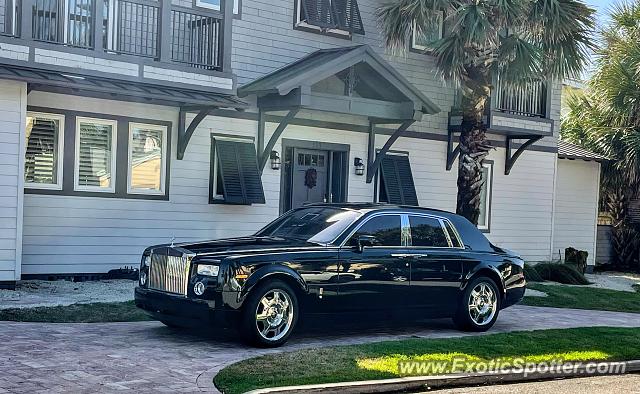 Rolls-Royce Phantom spotted in Jacksonville, Florida