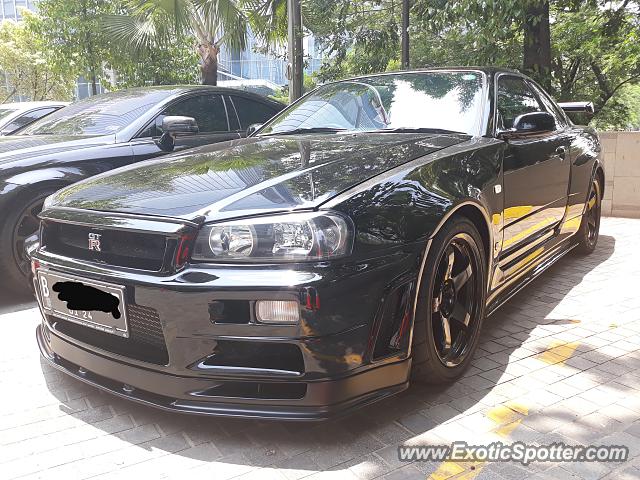 Nissan Skyline spotted in Jakarta, Indonesia