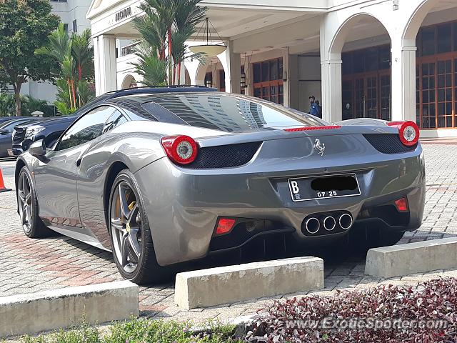 Ferrari 458 Italia spotted in Jakarta, Indonesia