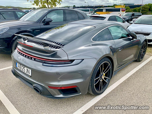 Porsche 911 Turbo spotted in Portimão, Portugal