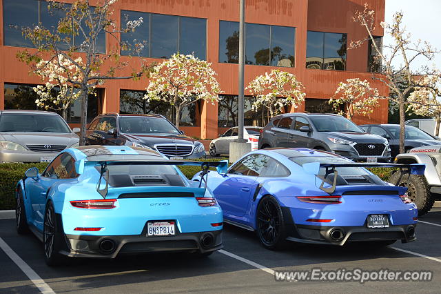 Porsche 911 GT2 spotted in Costa Mesa, California
