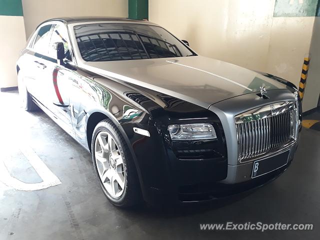 Rolls-Royce Ghost spotted in Jakarta, Indonesia