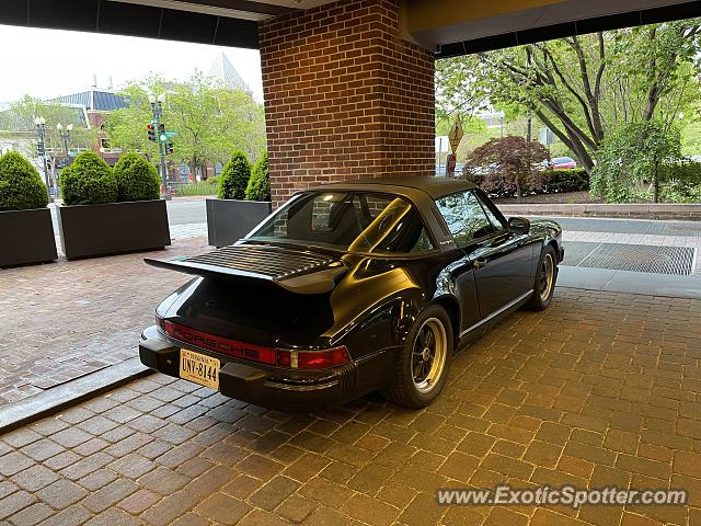 Porsche 911 spotted in Washington DC, United States