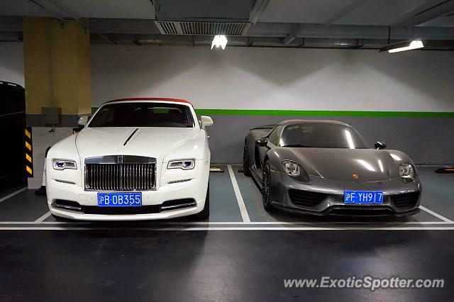 Rolls-Royce Dawn spotted in Shanghai, China