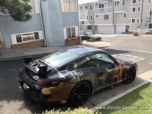 Porsche 911 GT3 spotted in Manhattan Beach, California